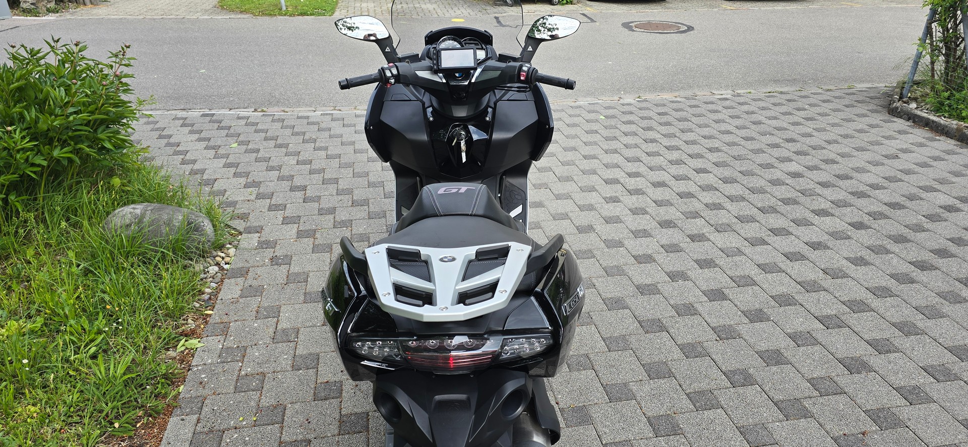 BMW C 650 GT ABS-image-8