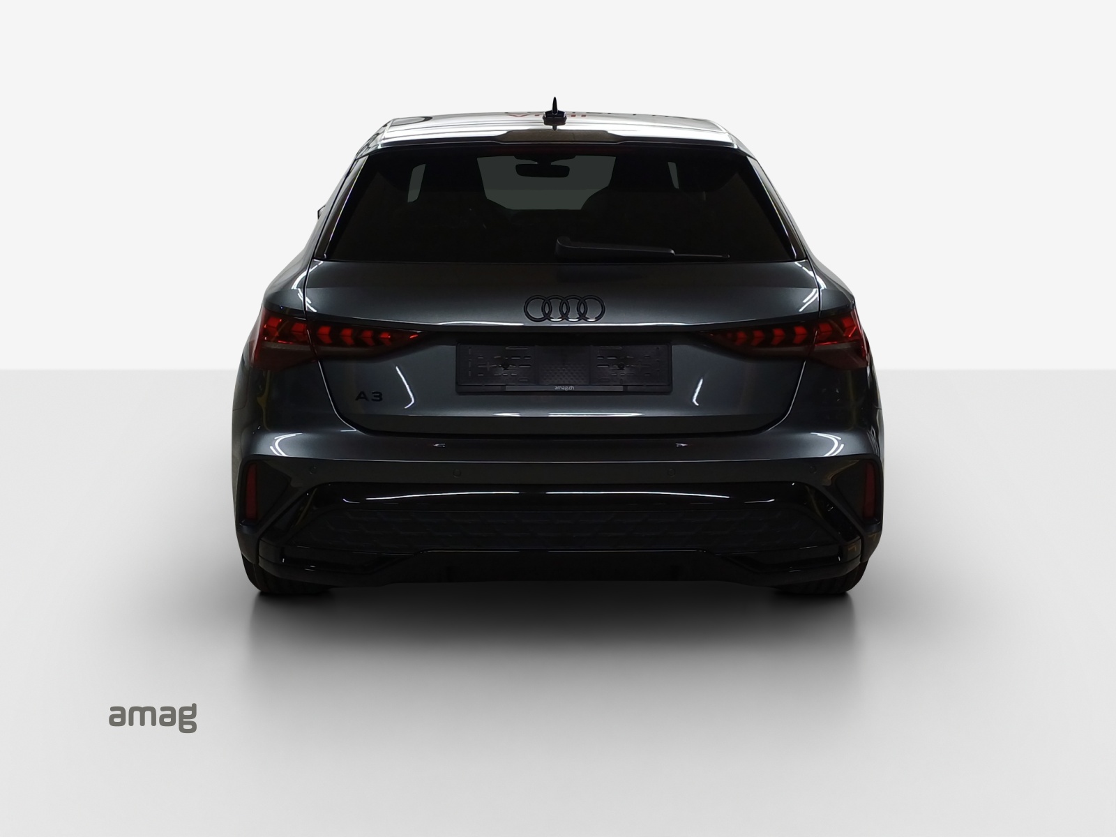 AUDI A3 Sportback TFSI 110 kW S line S tronic-showroom-element-3