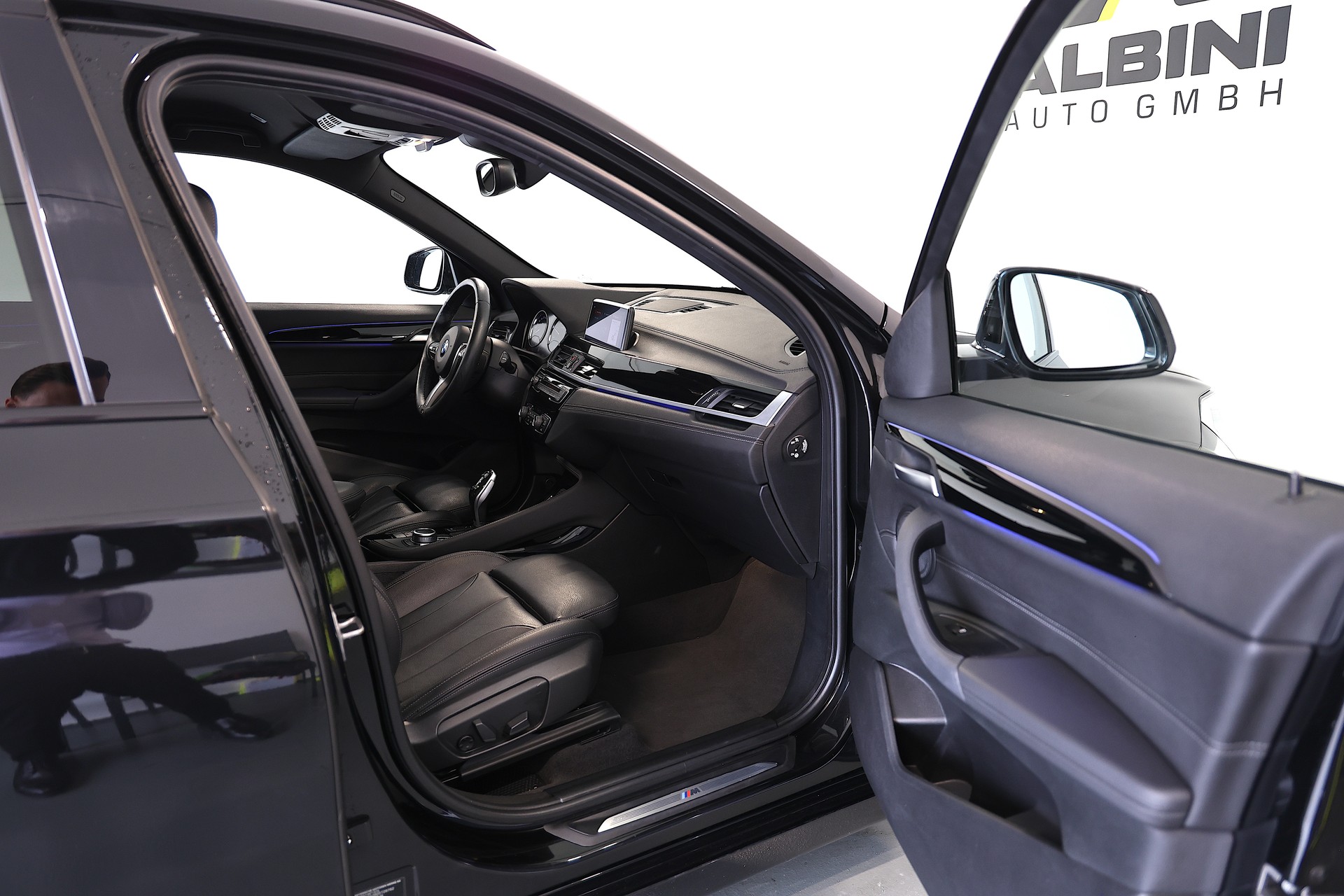 BMW X1 xDrive 25d M Sport Steptronic-image-12