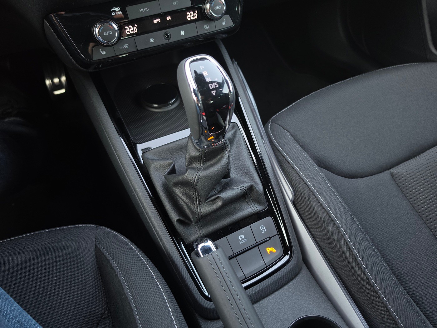 SKODA Scala 1.0 TSI Dynamic DSG-image-13