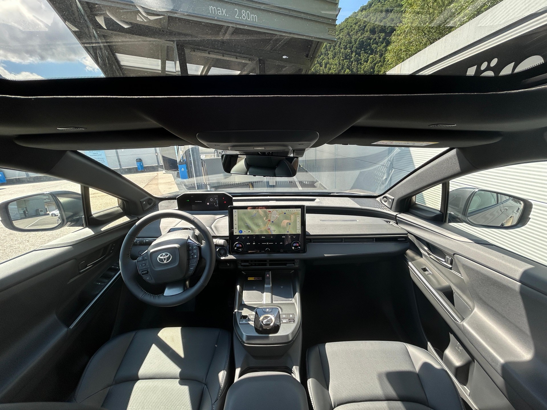 TOYOTA bZ4X Touring Premium AWD-image-5