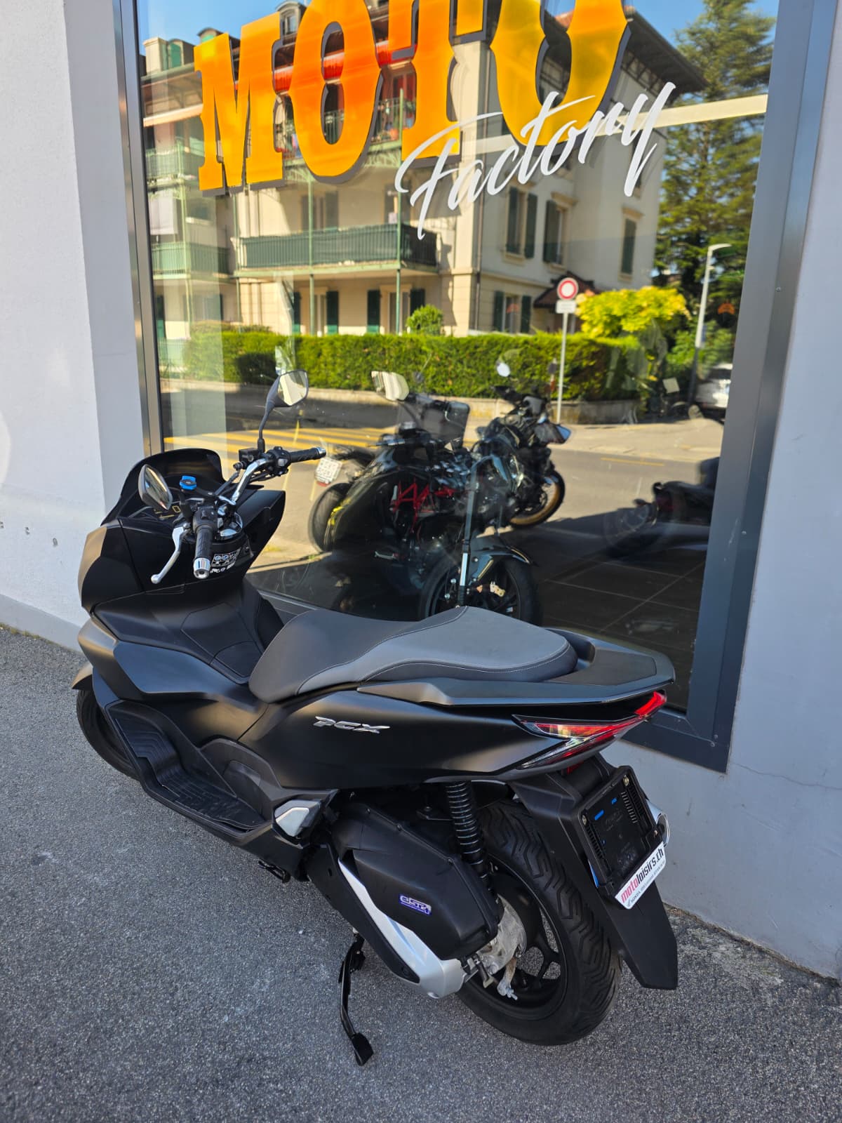 HONDA PCX 125 i ABS-image-1