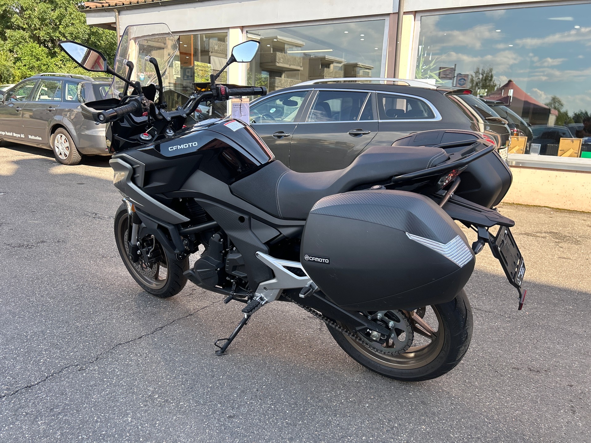CF MOTO 700MT-image-2