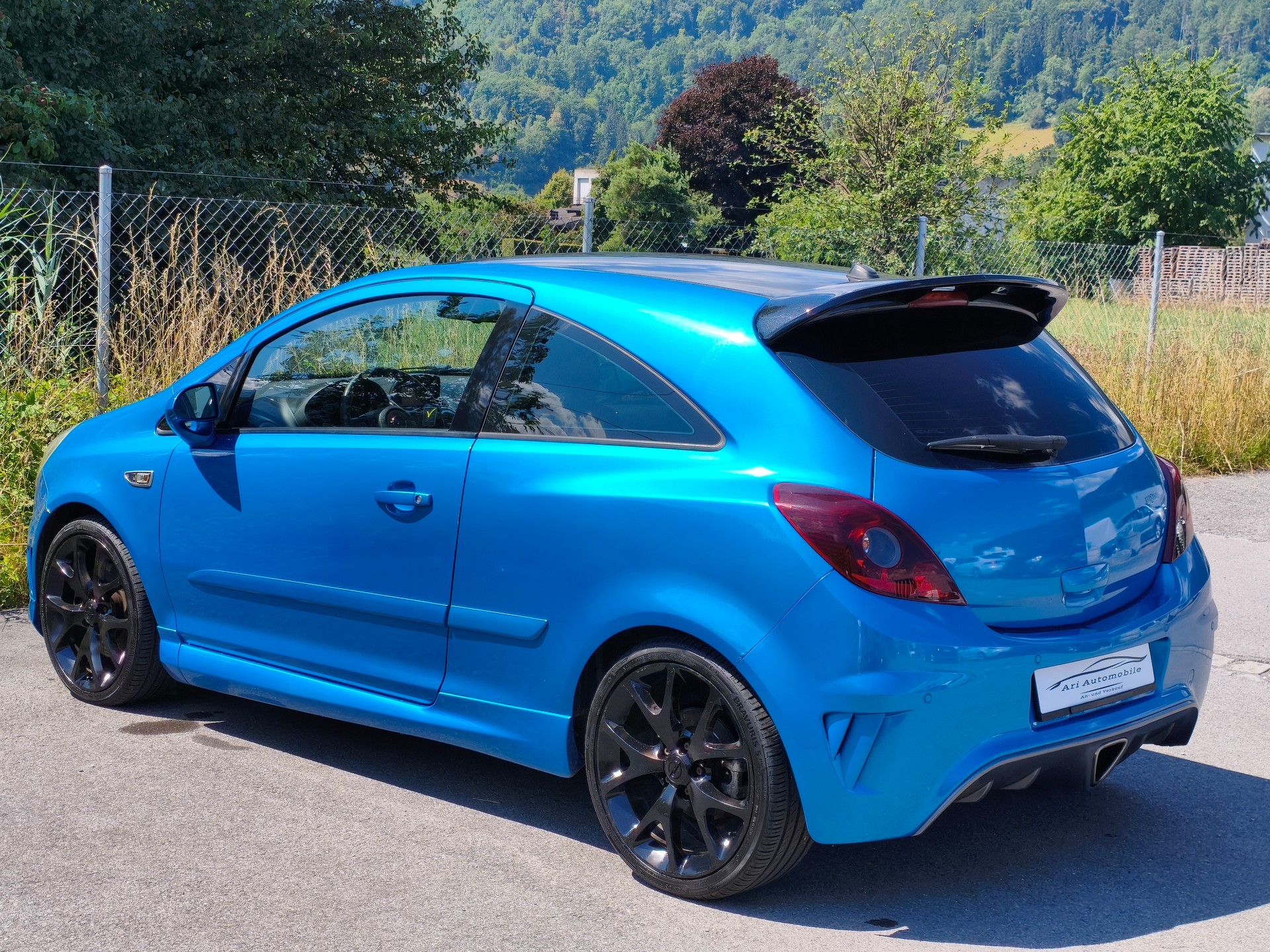 OPEL Corsa 1.6 Turbo OPC-image-8