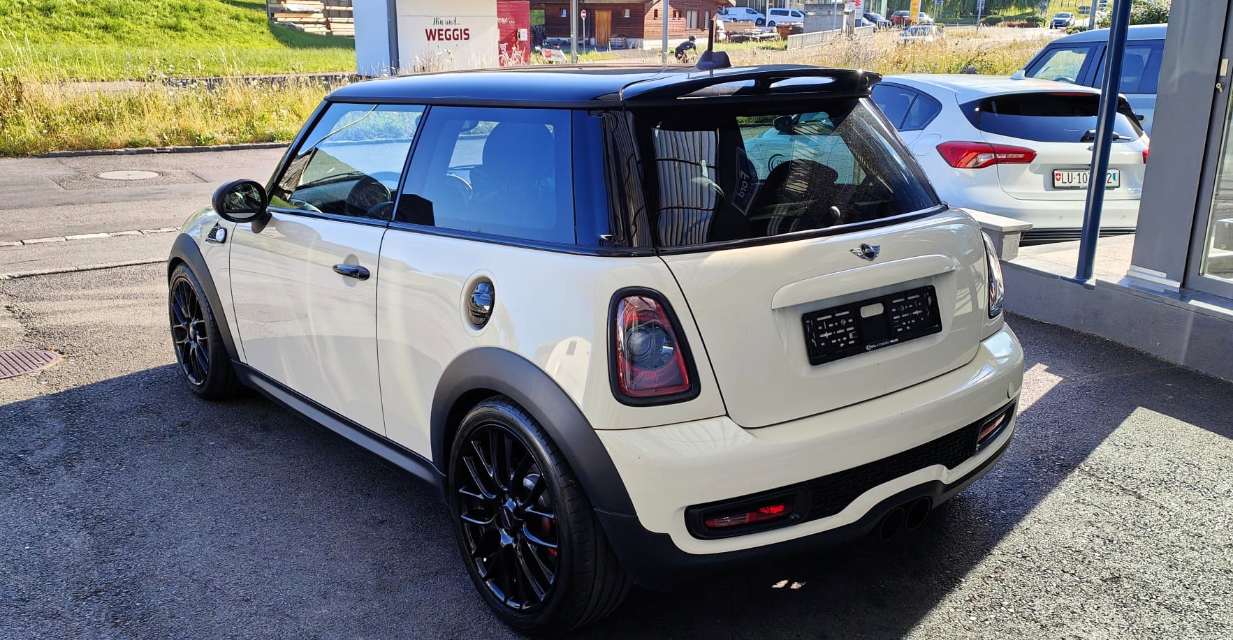 MINI Cooper S-image-6