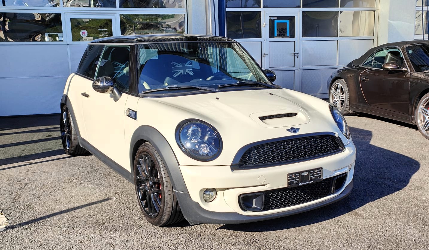 MINI Cooper S-image-2