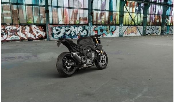 BMW S 1000 R-image-2