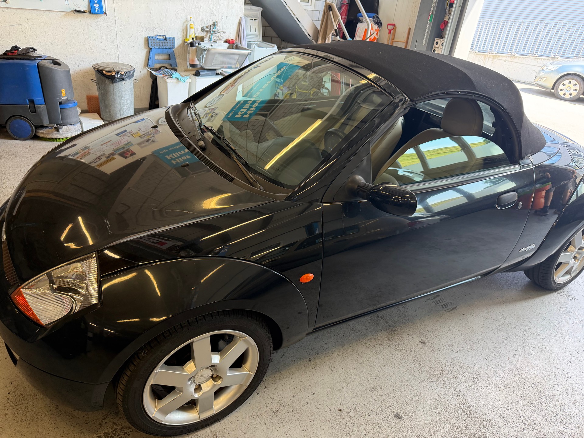 FORD Streetka 1.6 (Luxury)-image-8