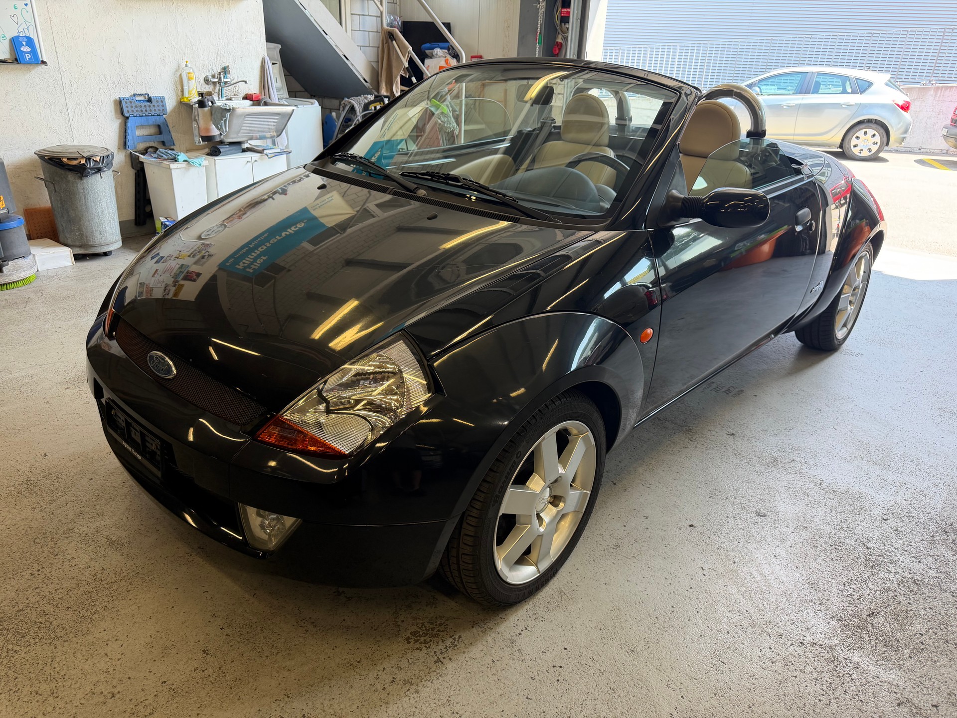FORD Streetka 1.6 (Luxury)-image-2