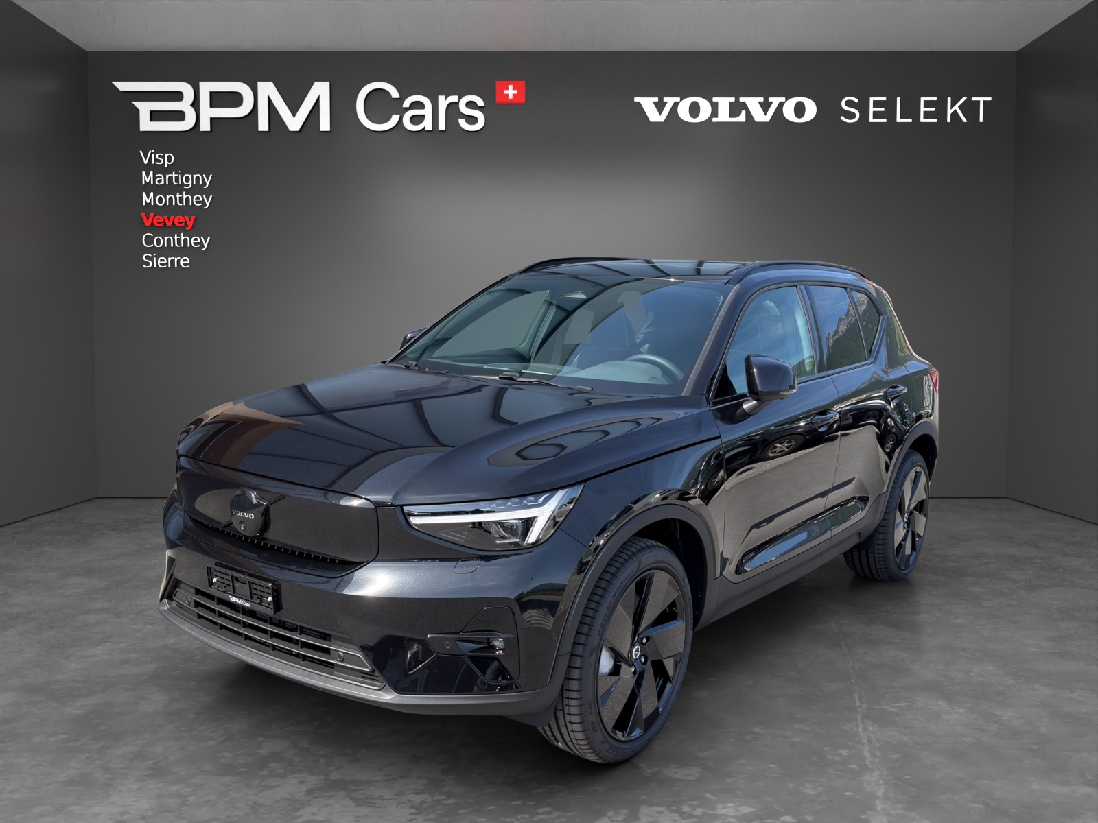 VOLVO EX40 82kWh Twin Motor Performance AWD Xcentric Black Edition