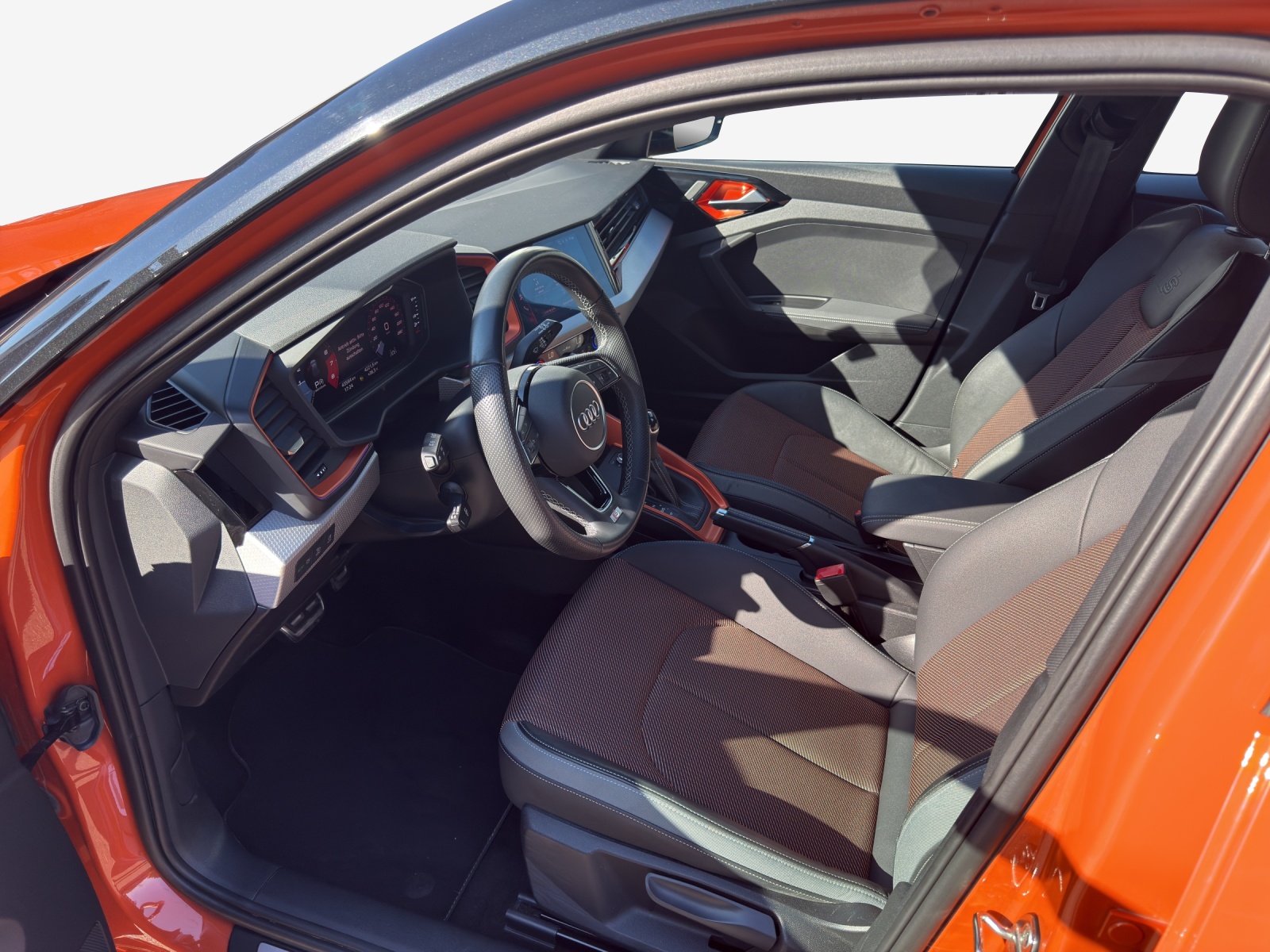 AUDI A1 City Carver 35 TFSI S-tronic-image-7