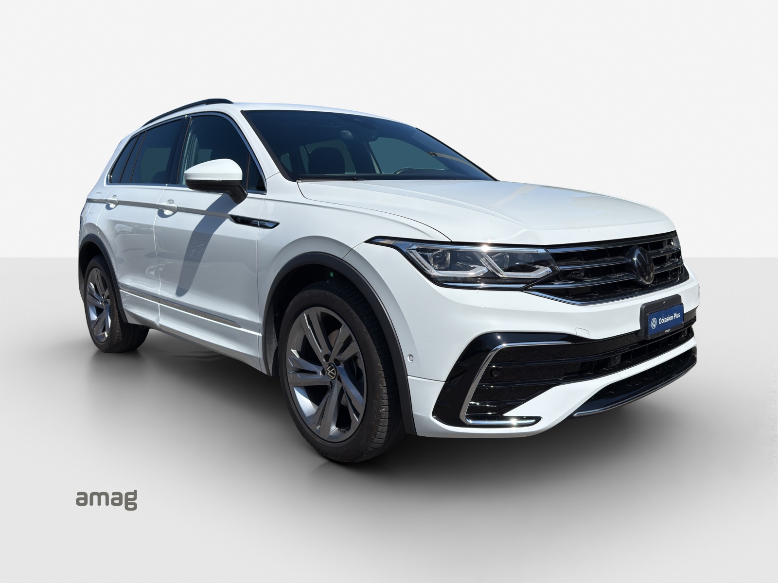 VW Tiguan 1.5TSI Evo R-Line 75 Edition DSG-showroom-element-2