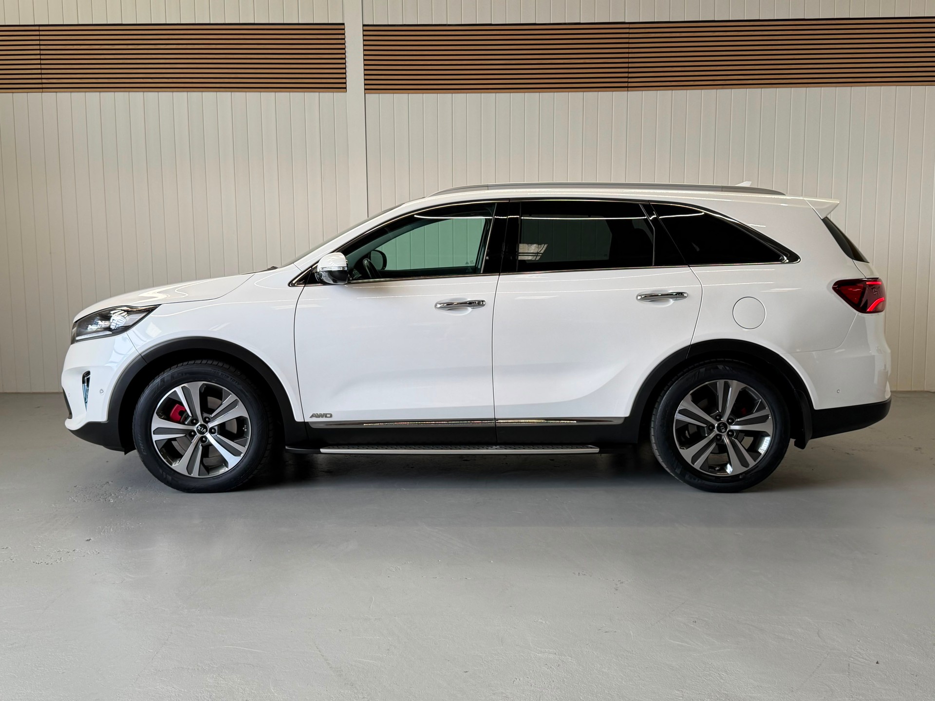 KIA Sorento 2.2 CRDI Style GT-Line 7P. Automatic, frisch ab MFK und Service-showroom-element-1