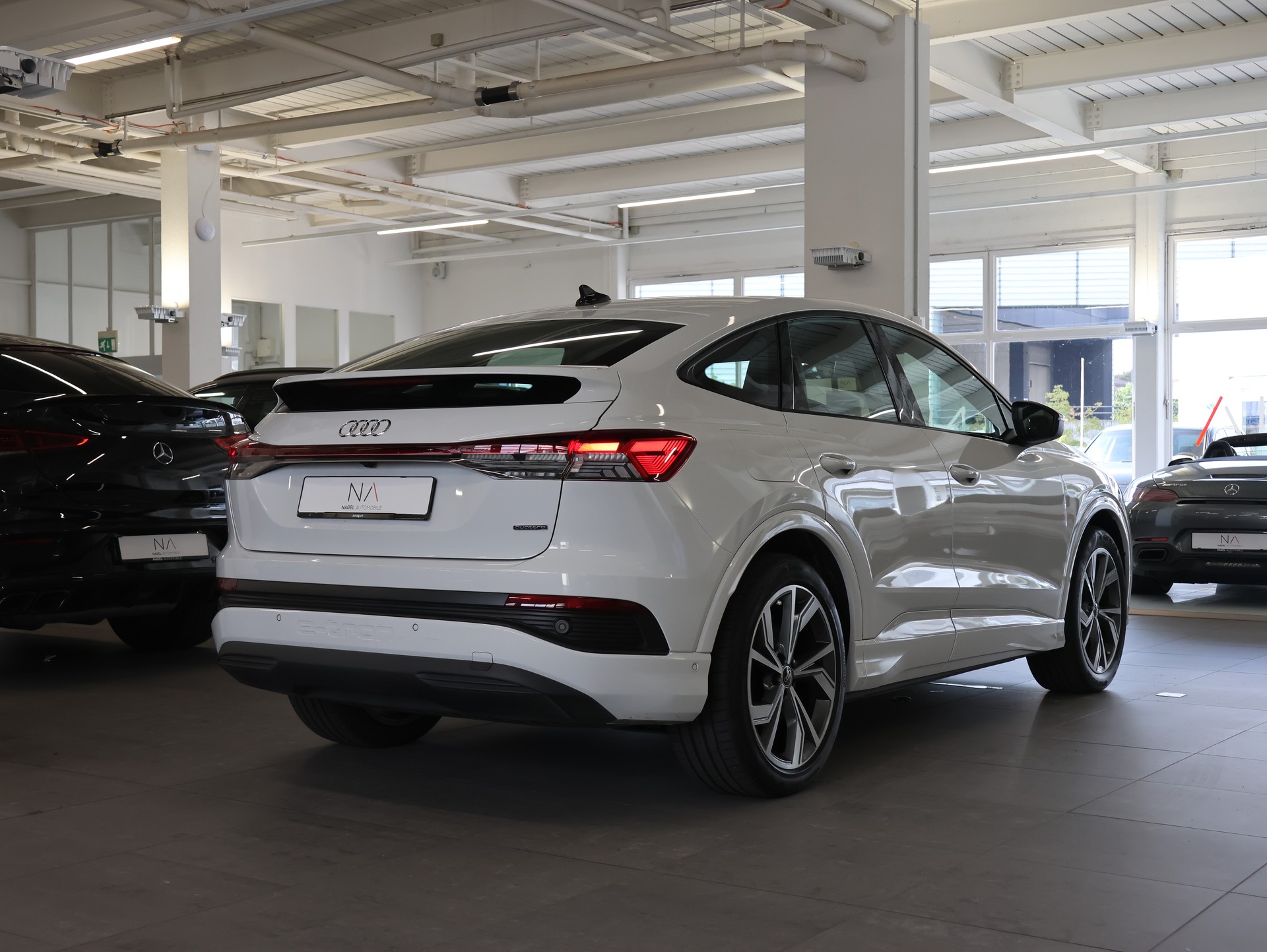 AUDI Q4 Sportback e-tron 45 quattro *Panoramadach* *360 Kamera* *Sonos*-image-8