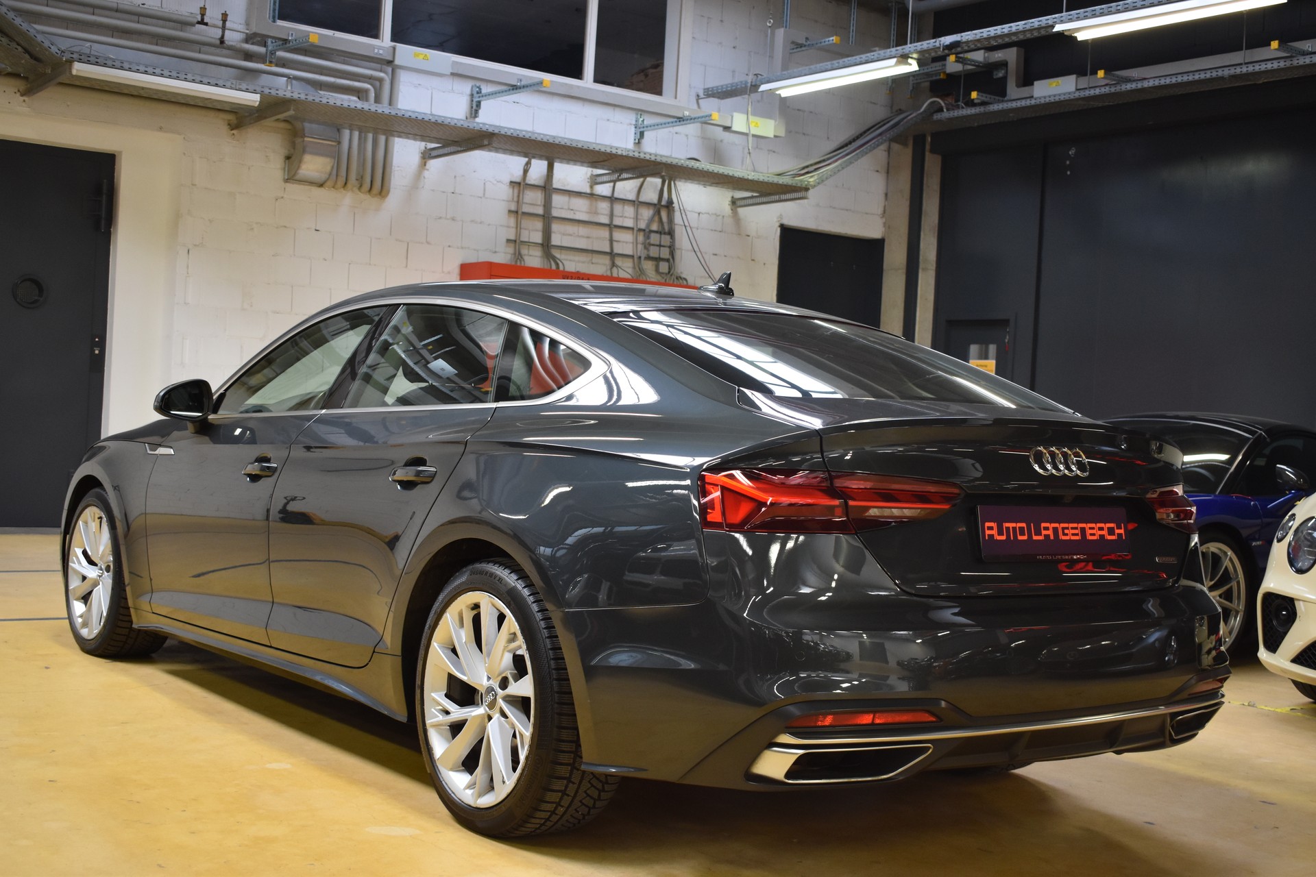 AUDI A5 Sportback 40 TDI Sport quattro S-tronic - FaceLift Modell 2021 - 190PS-showroom-element-3