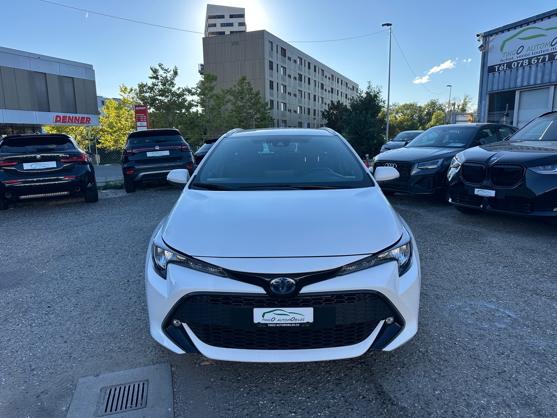TOYOTA Corolla Touring Sports 1.8 HSD Comfort e-CVT-showroom-element-3