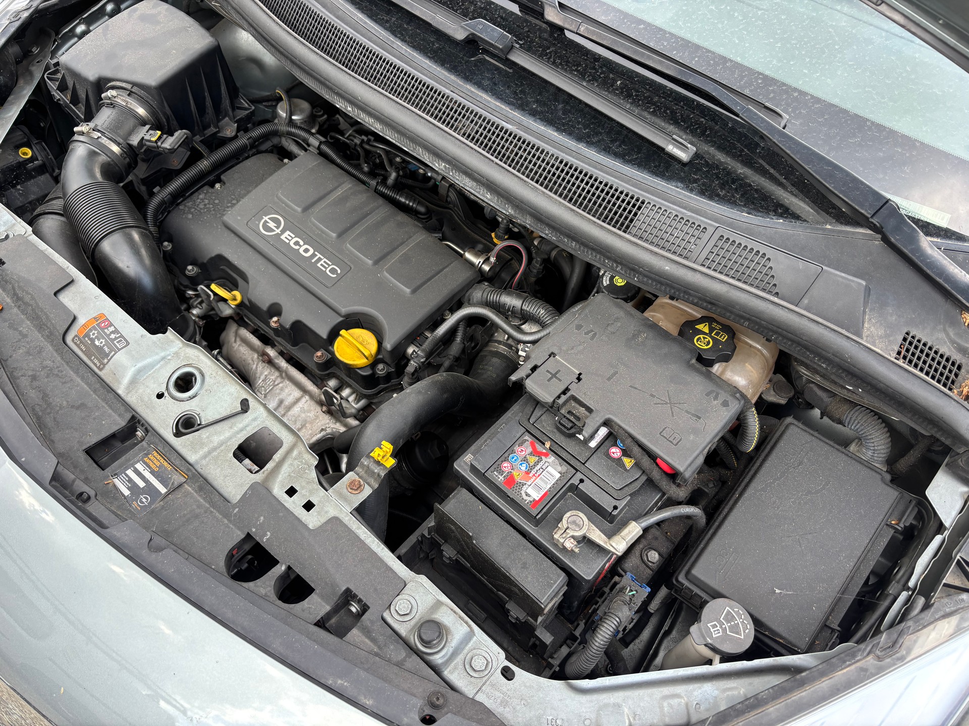 OPEL Meriva 1.4 Turbo Enjoy-image-13