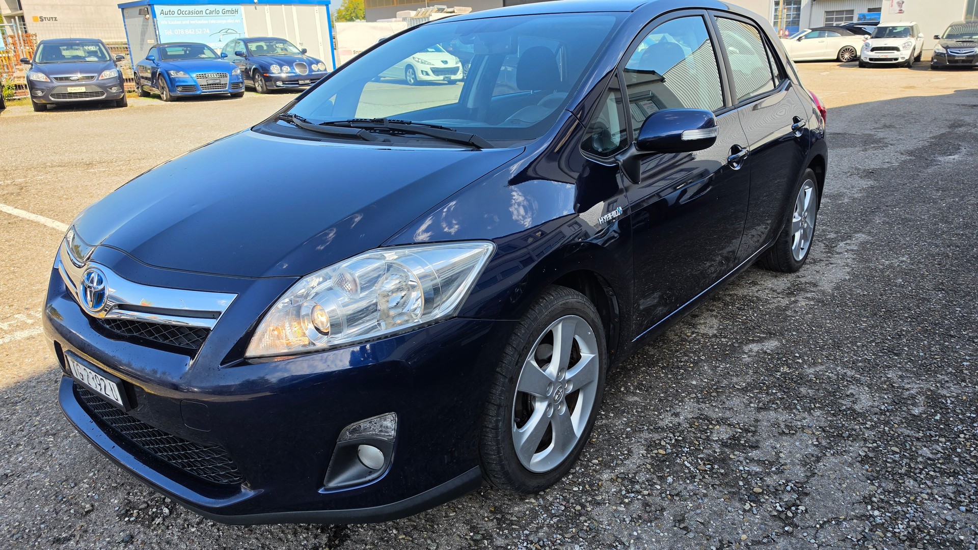 TOYOTA Auris 1.8 16V HSD Linea Sol Premium-showroom-element-3