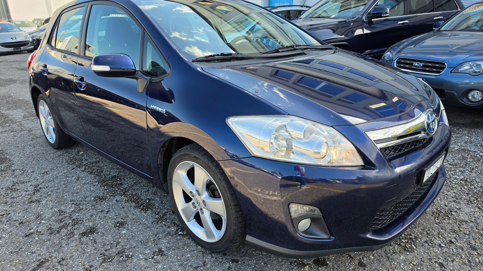 TOYOTA Auris 1.8 16V HSD Linea Sol Premium-showroom-element-1