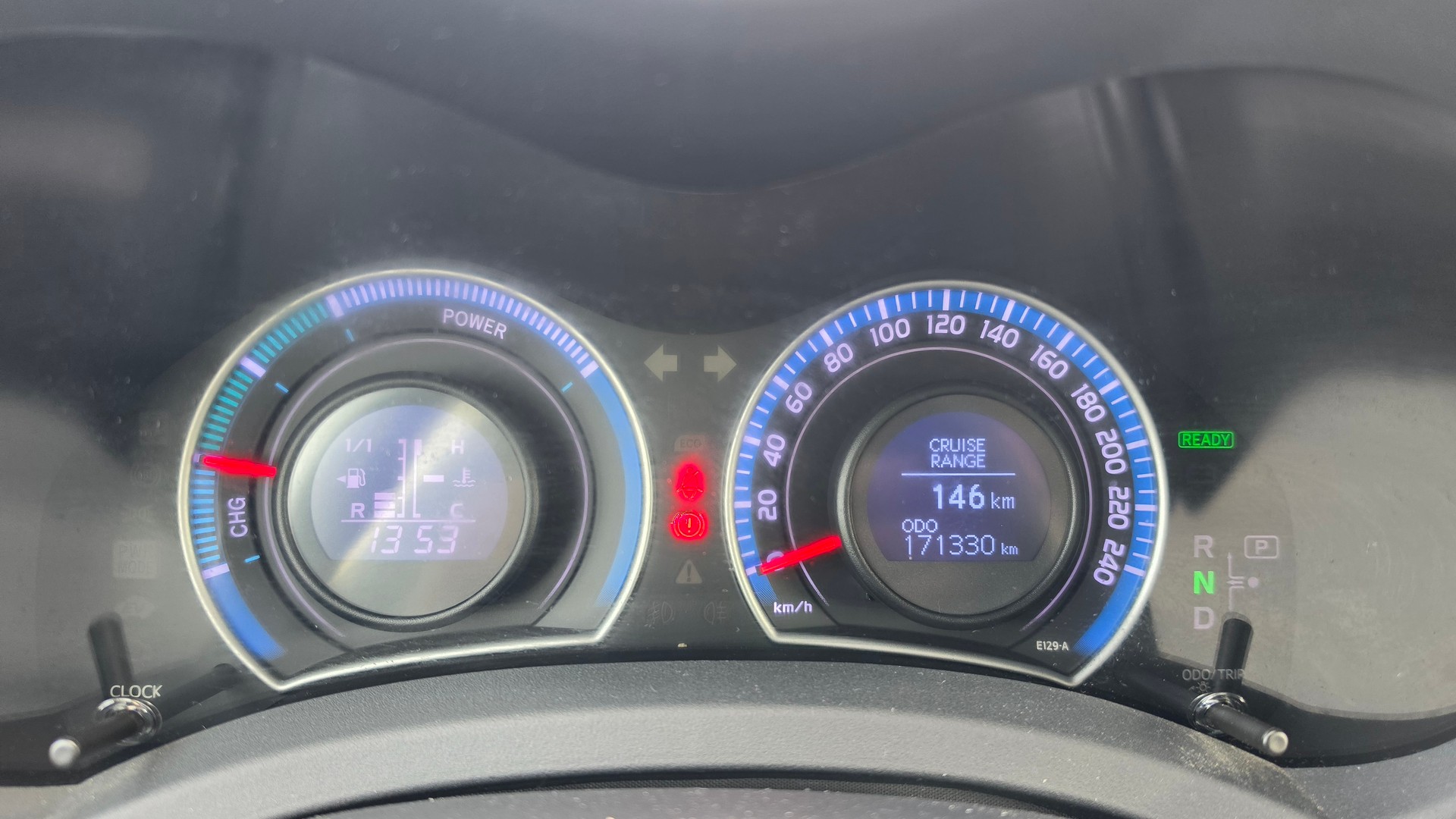 TOYOTA Auris 1.8 16V HSD Linea Sol Premium-image-15