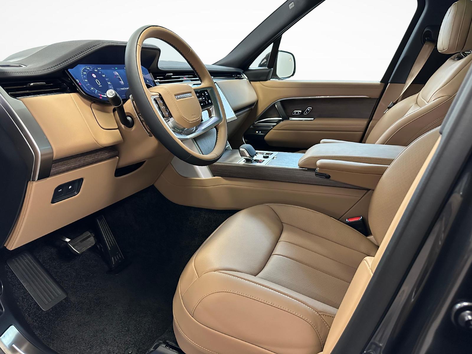 LAND ROVER Range Rover 3.0 I6 P460e HSE-showroom-element-3