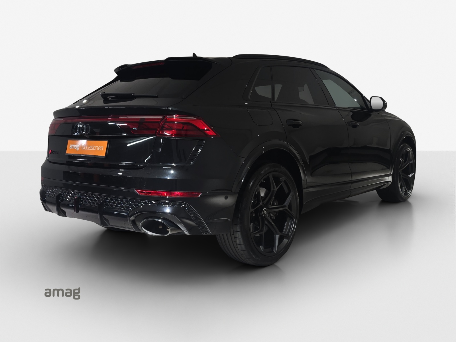 AUDI RSQ8 performance quattro-image-4