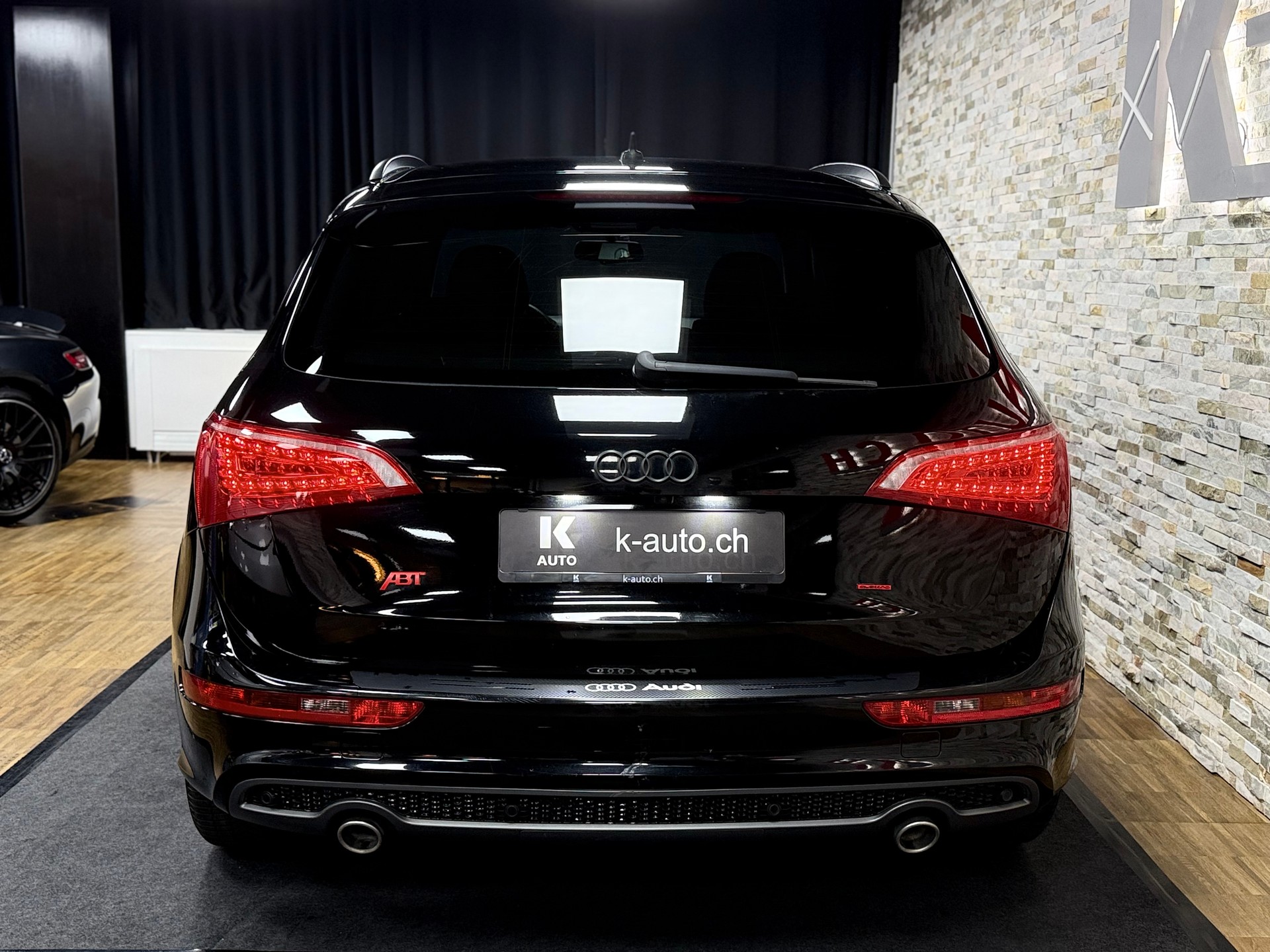 AUDI Q5 3.0 TDI quattro S-tronic ABT-showroom-element-2