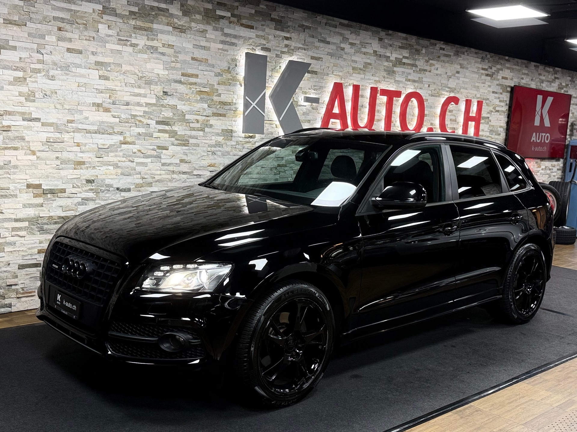 AUDI Q5 3.0 TDI quattro S-tronic ABT