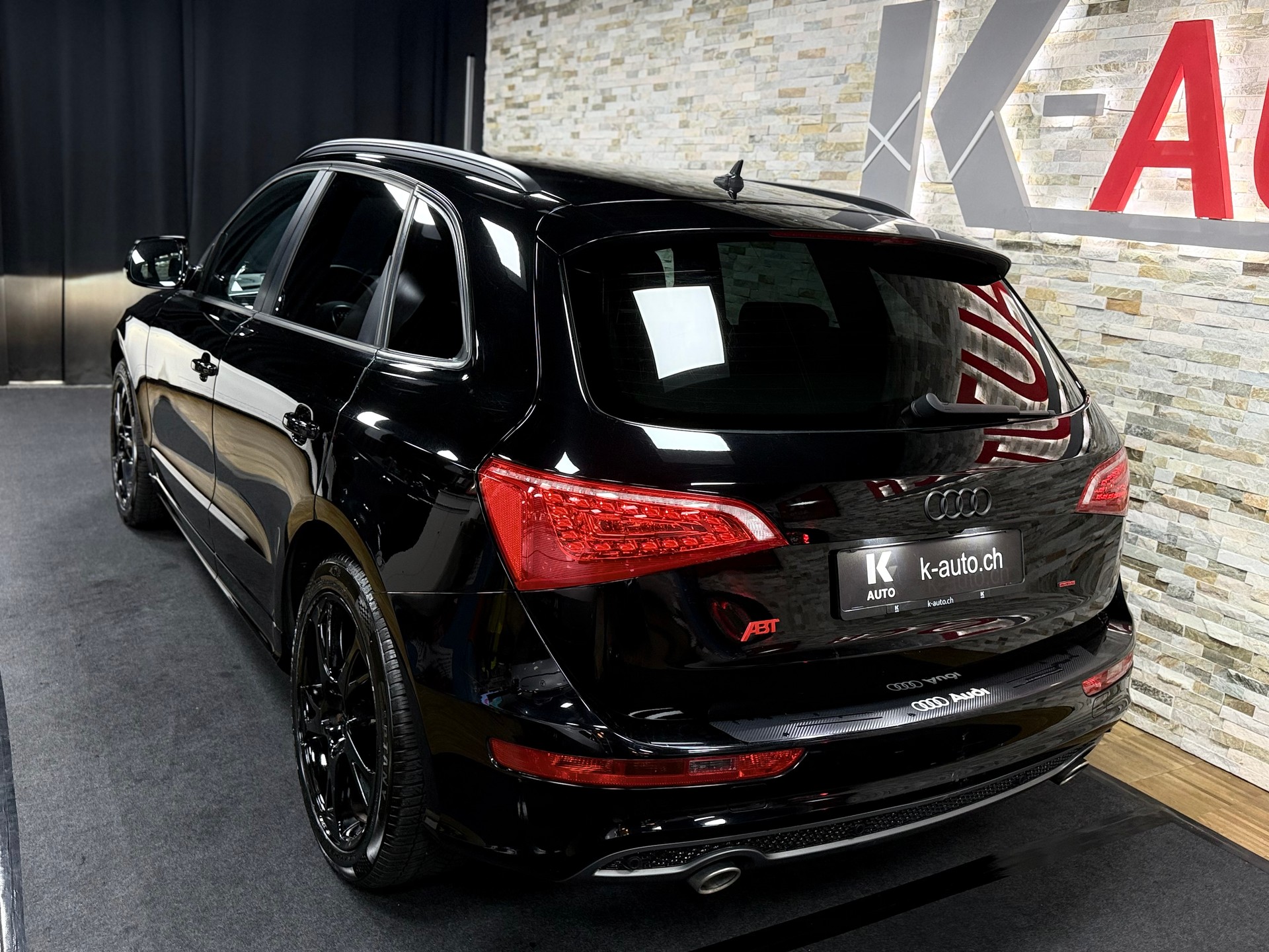 AUDI Q5 3.0 TDI quattro S-tronic ABT-showroom-element-1