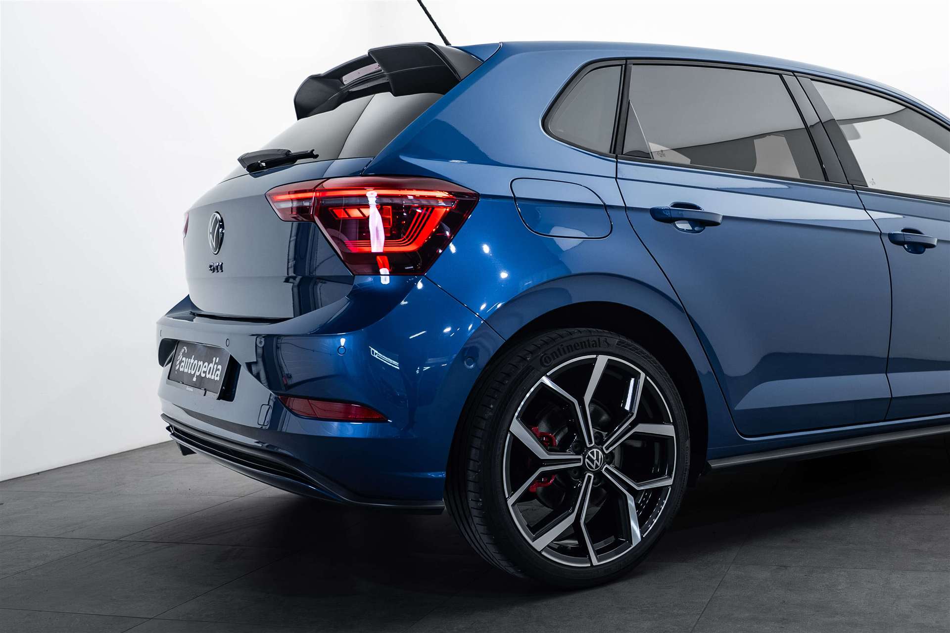VW VW Polo 2.0 TSI GTI DSG-showroom-element-3