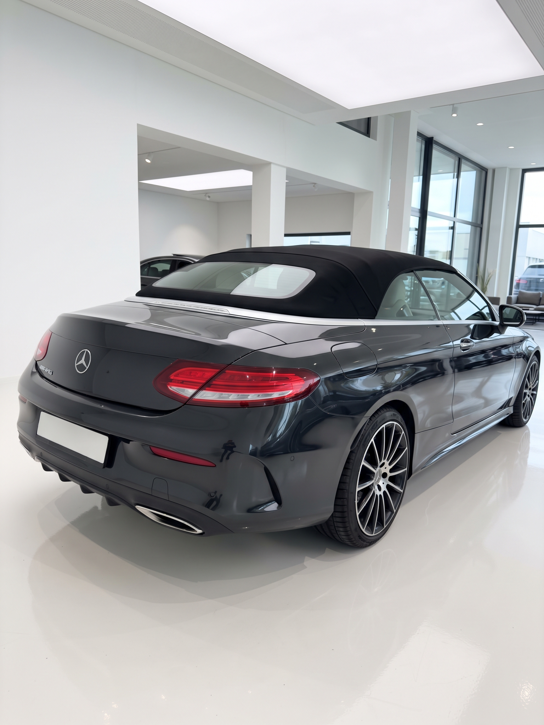 MERCEDES-BENZ C 200 AMG Line 4matic-image-3
