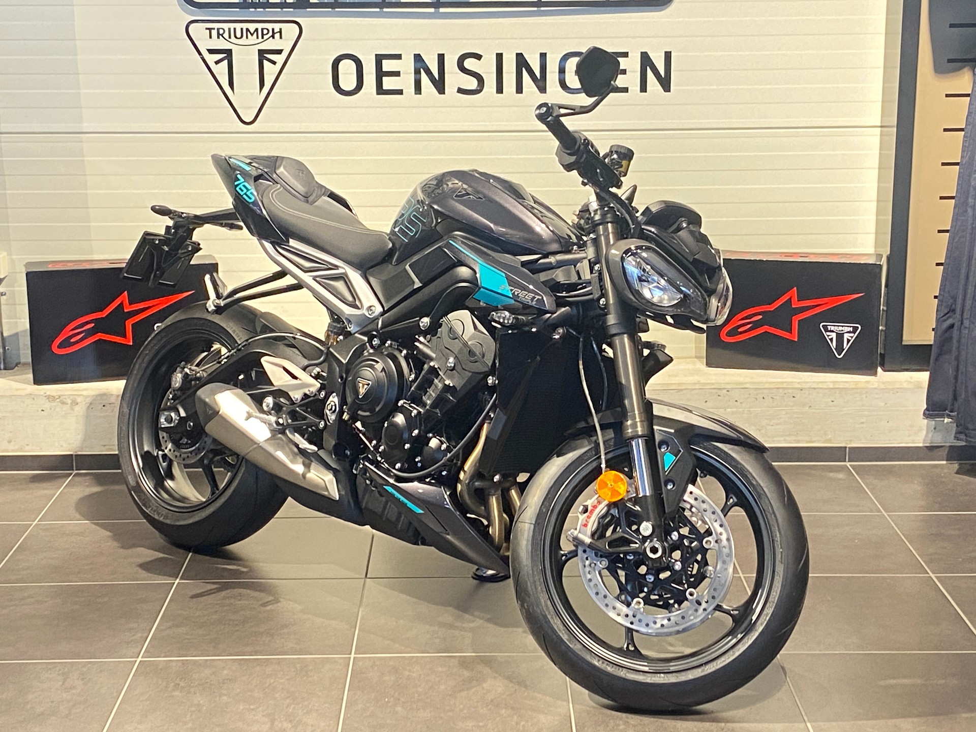 TRIUMPH Street Triple 765 RS-image-2