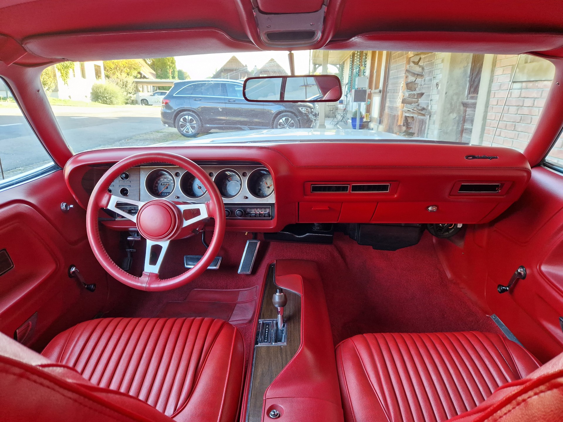 DODGE Challenger R/T-image-6