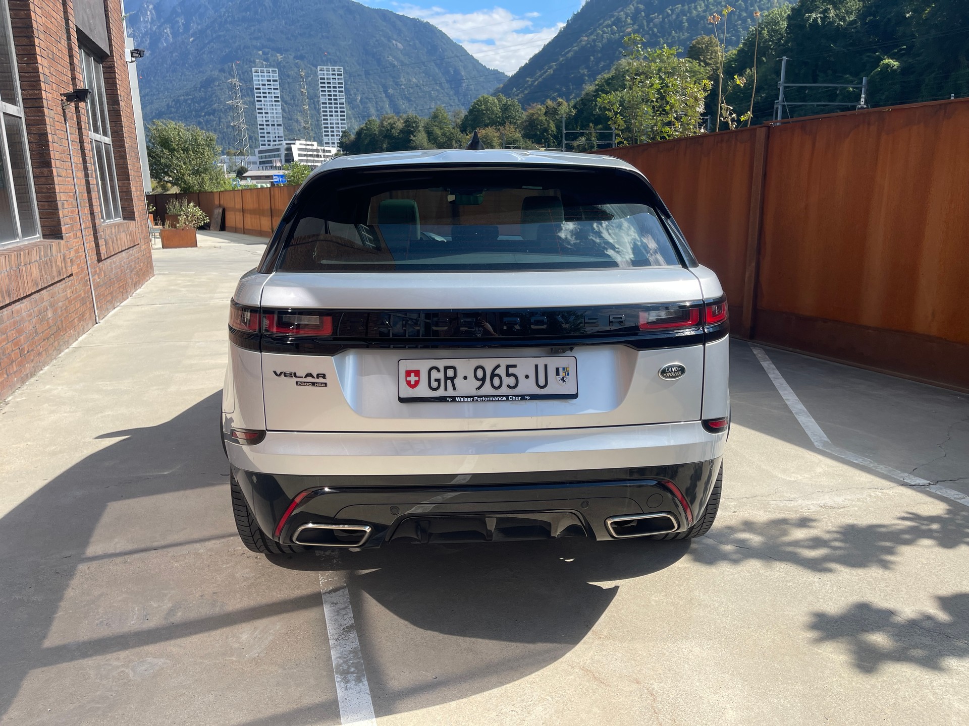 LAND ROVER Range Rover Velar R-Dynamic P 300 HSE Automatic-image-3