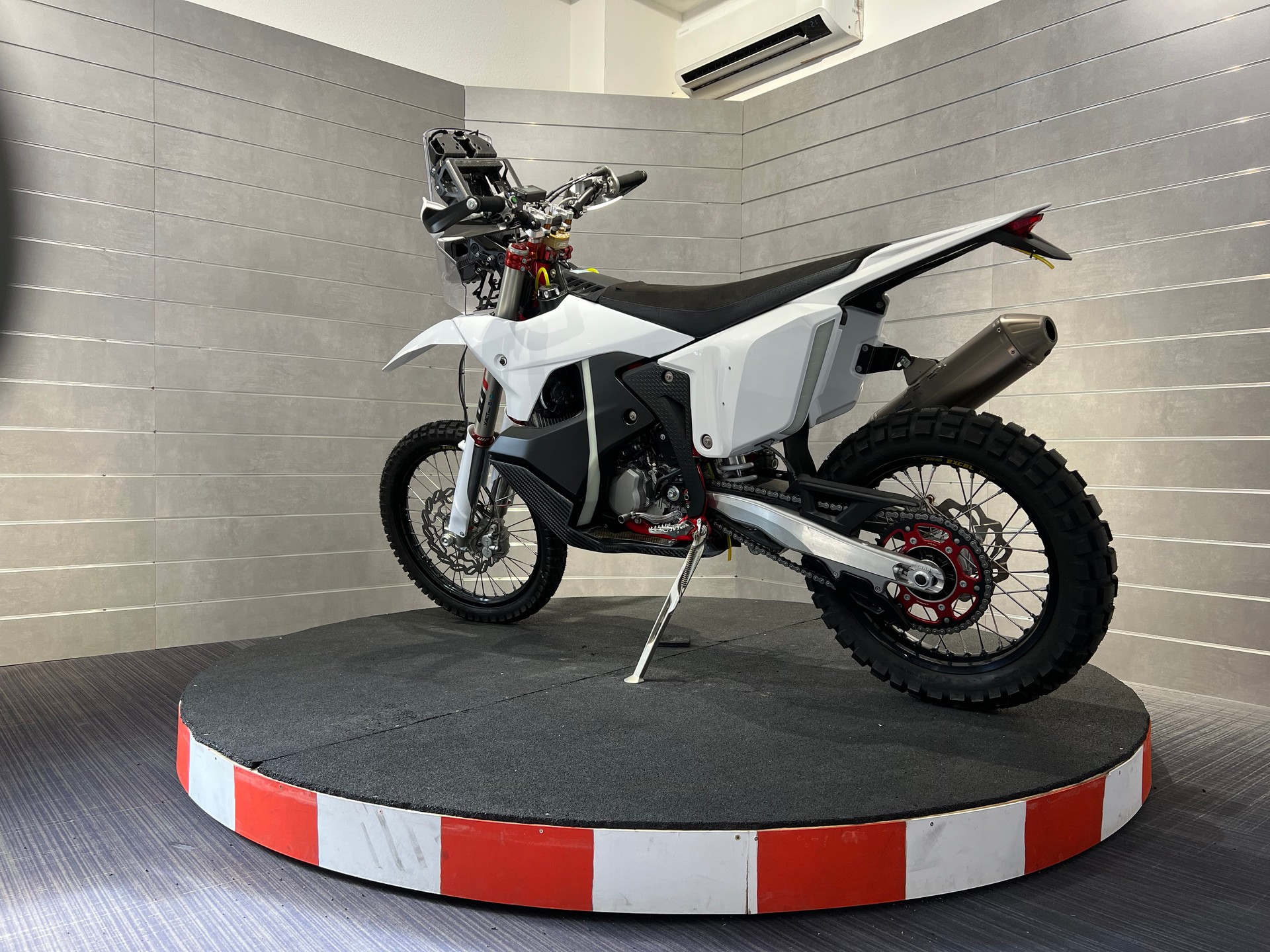 GASGAS RX 450F REPLICA-showroom-element-2