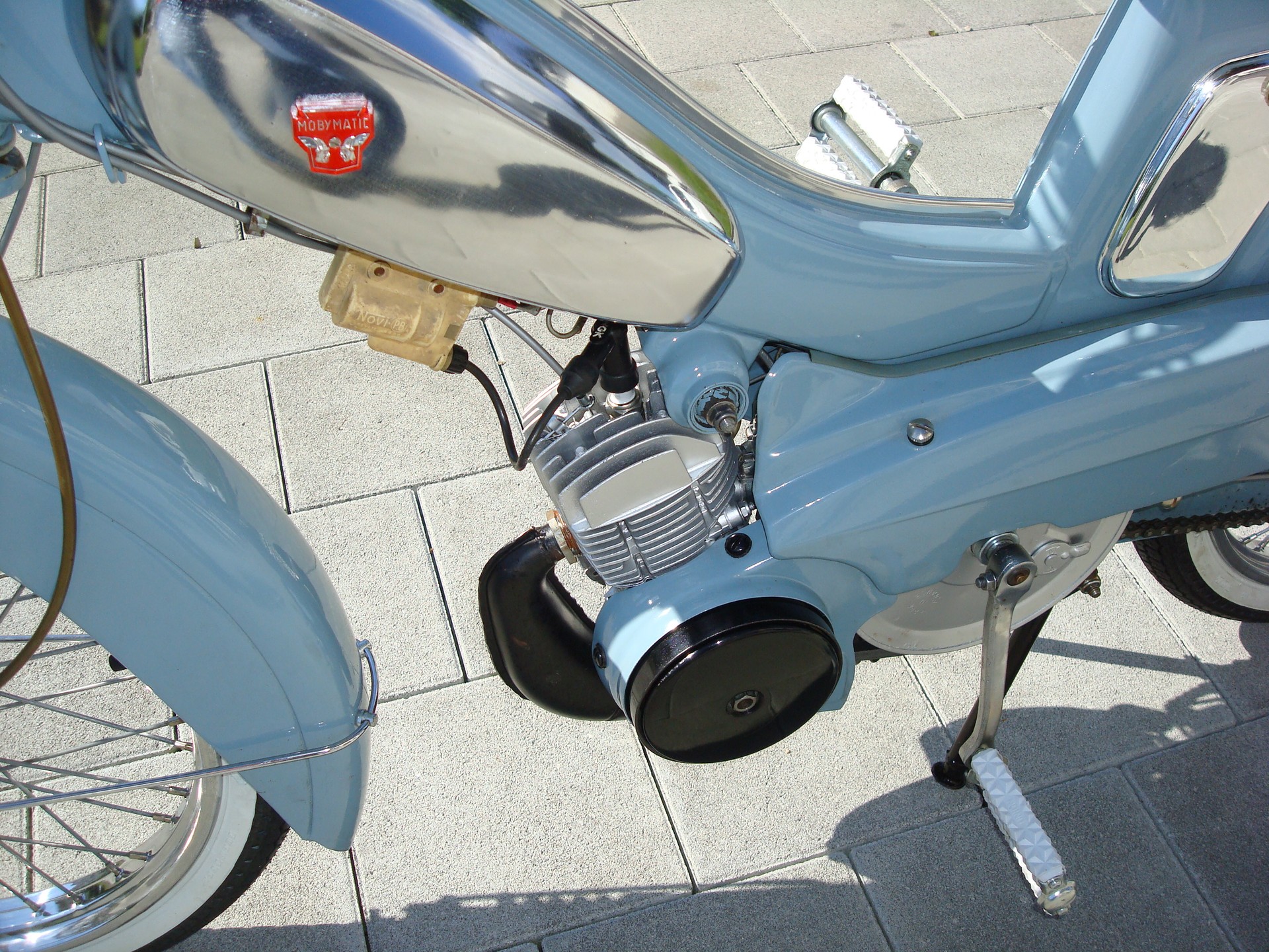 MOTOBECANE Mobylette AV-image-5