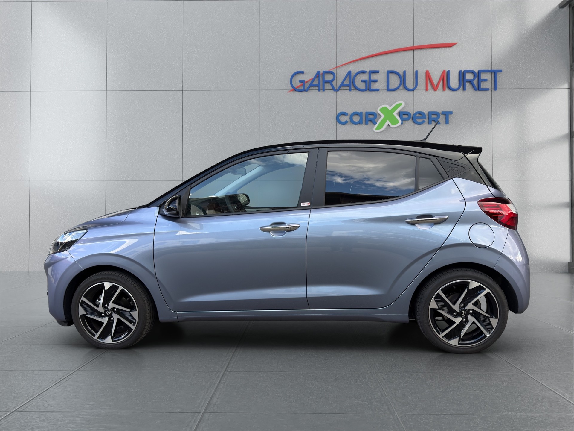 HYUNDAI i10 1.2 Vertex Automat-image-1