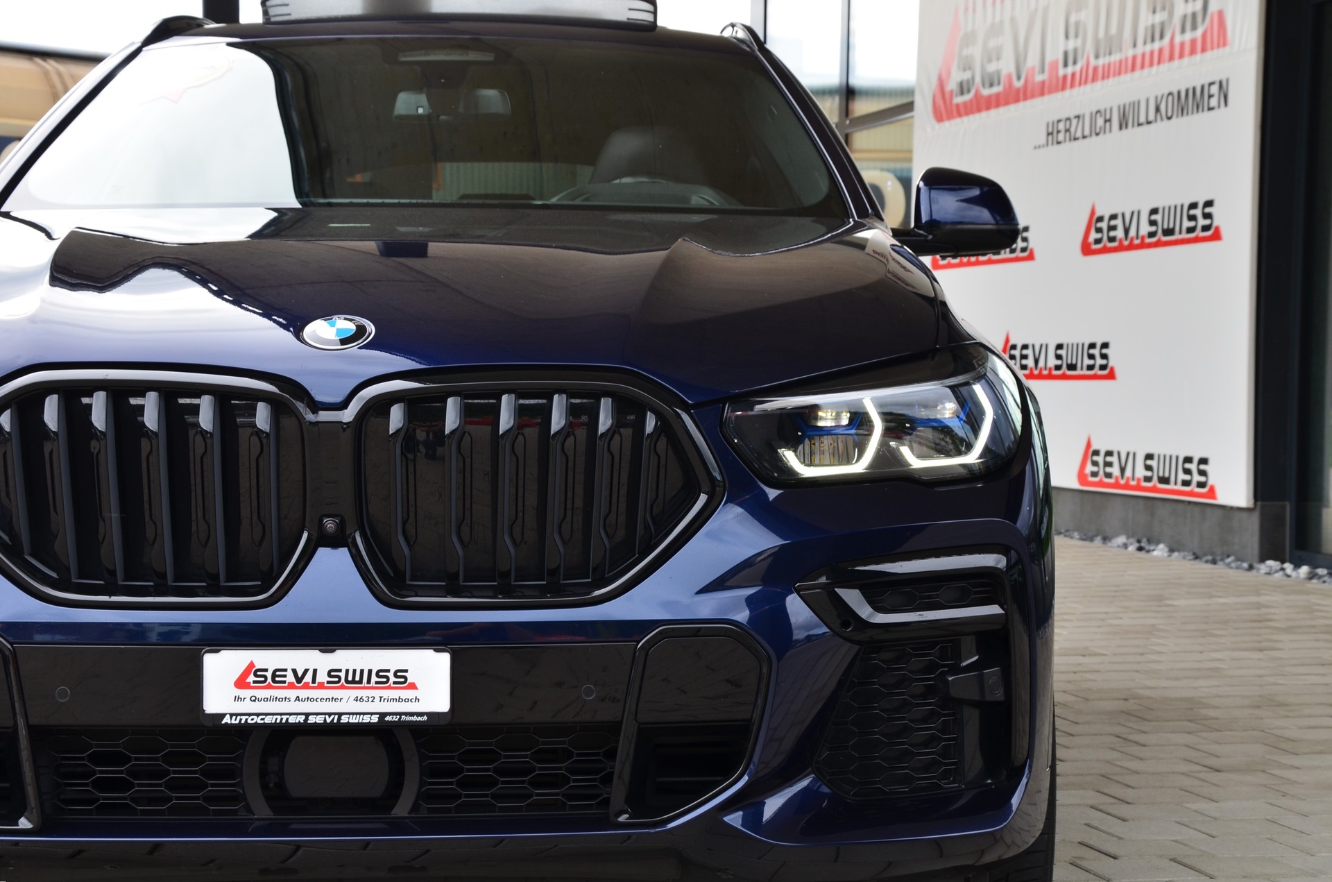 BMW X6 xDrive 48V 40d Steptronic M Sport Tansanitblau*Frisch ab MFK,1 Jahr oder 20'000km Garantie*-image-10