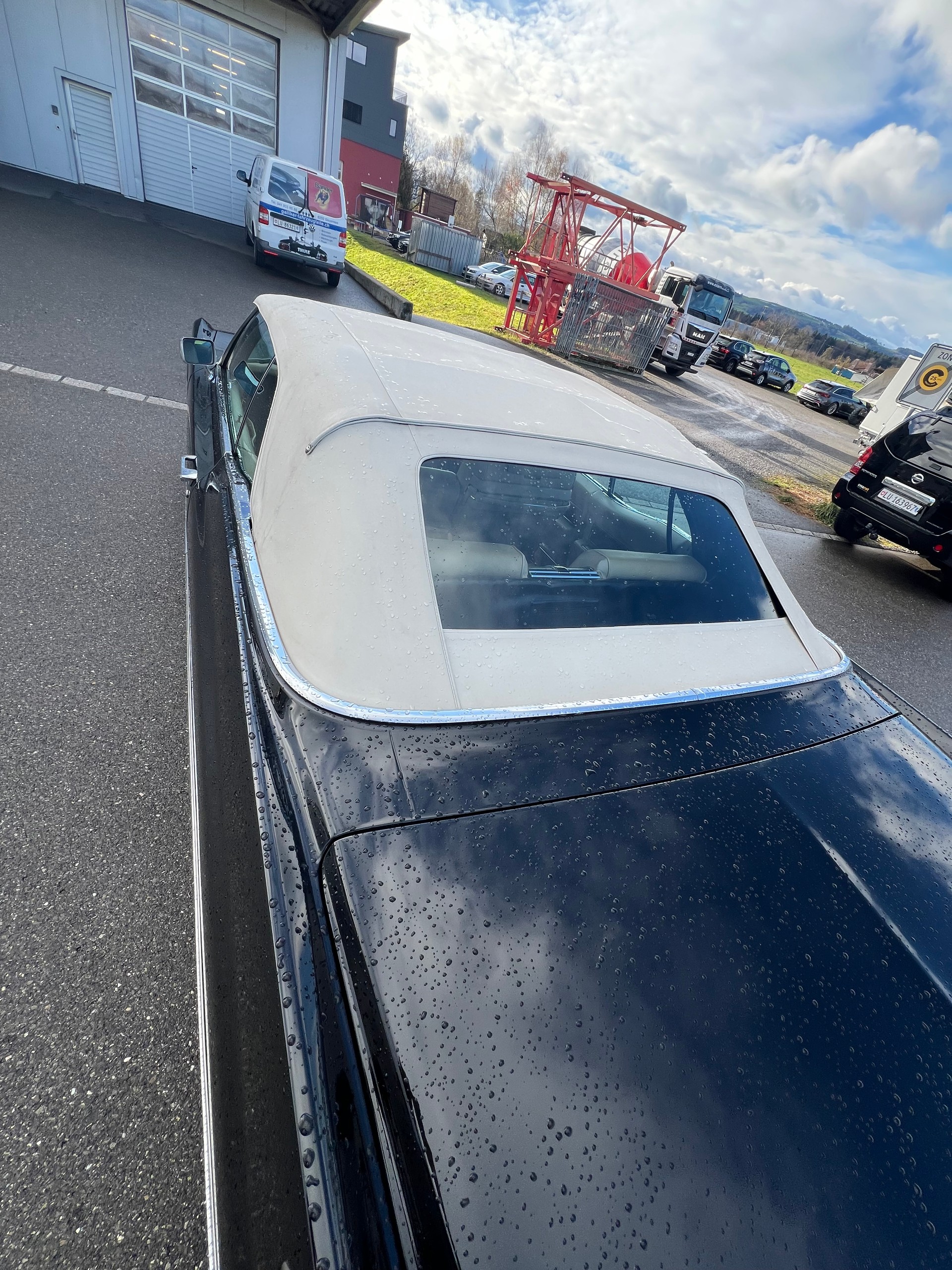 CADILLAC CONVERTIBLE-image-8