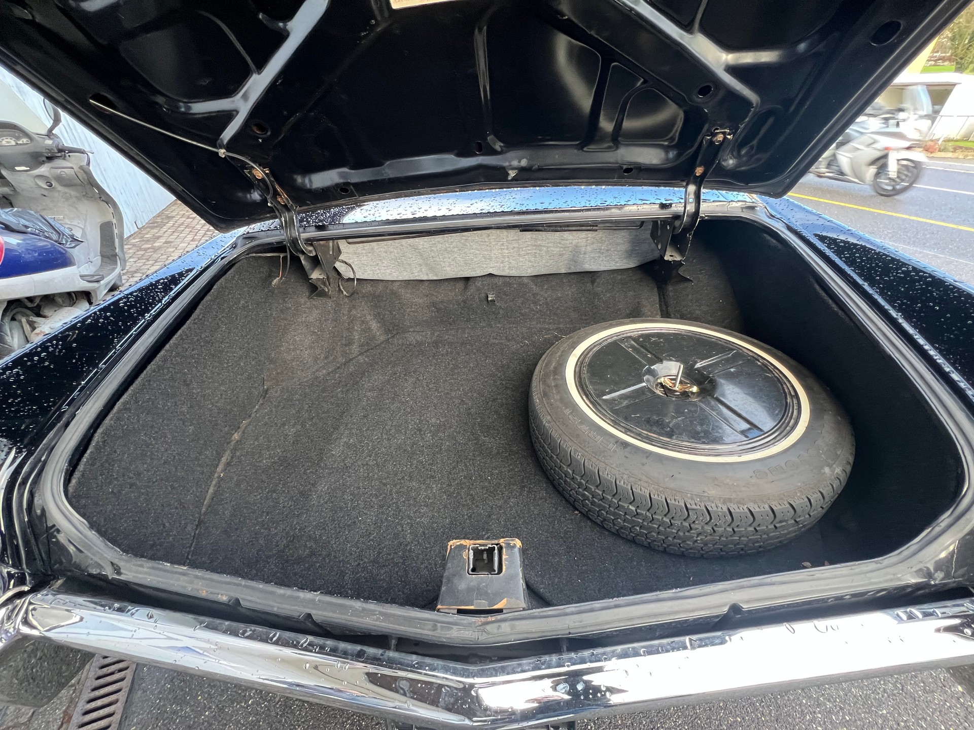 CADILLAC CONVERTIBLE-image-17