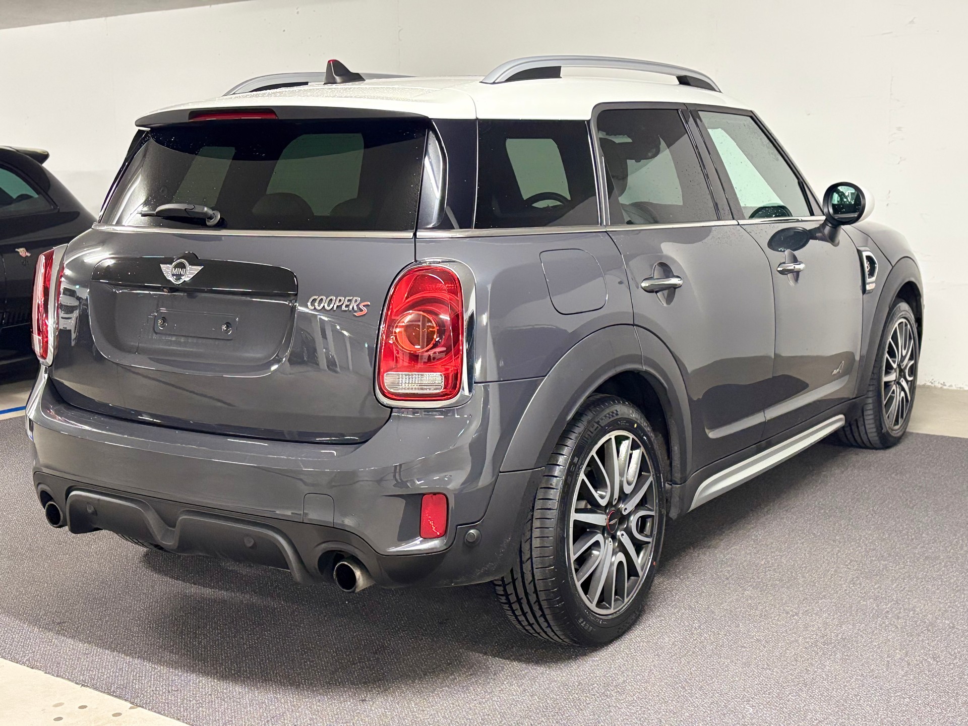 MINI Countryman Cooper S ALL4 Steptronic Frisch ab MFK-image-5