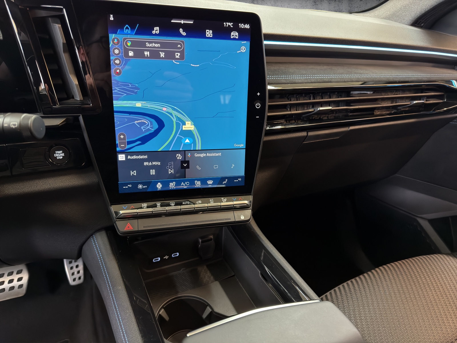 RENAULT Espace 1.2 E-Tech 200 Esprit Alpine 5-Sitze-image-19