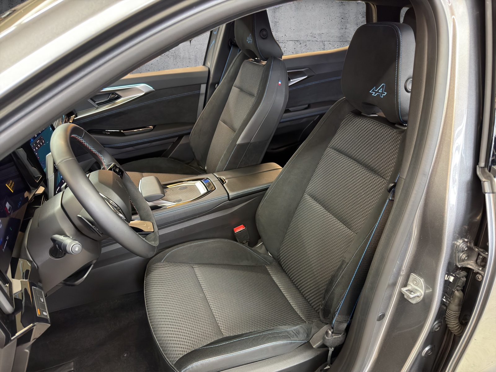 RENAULT Espace 1.2 E-Tech 200 Esprit Alpine 5-Sitze-image-21