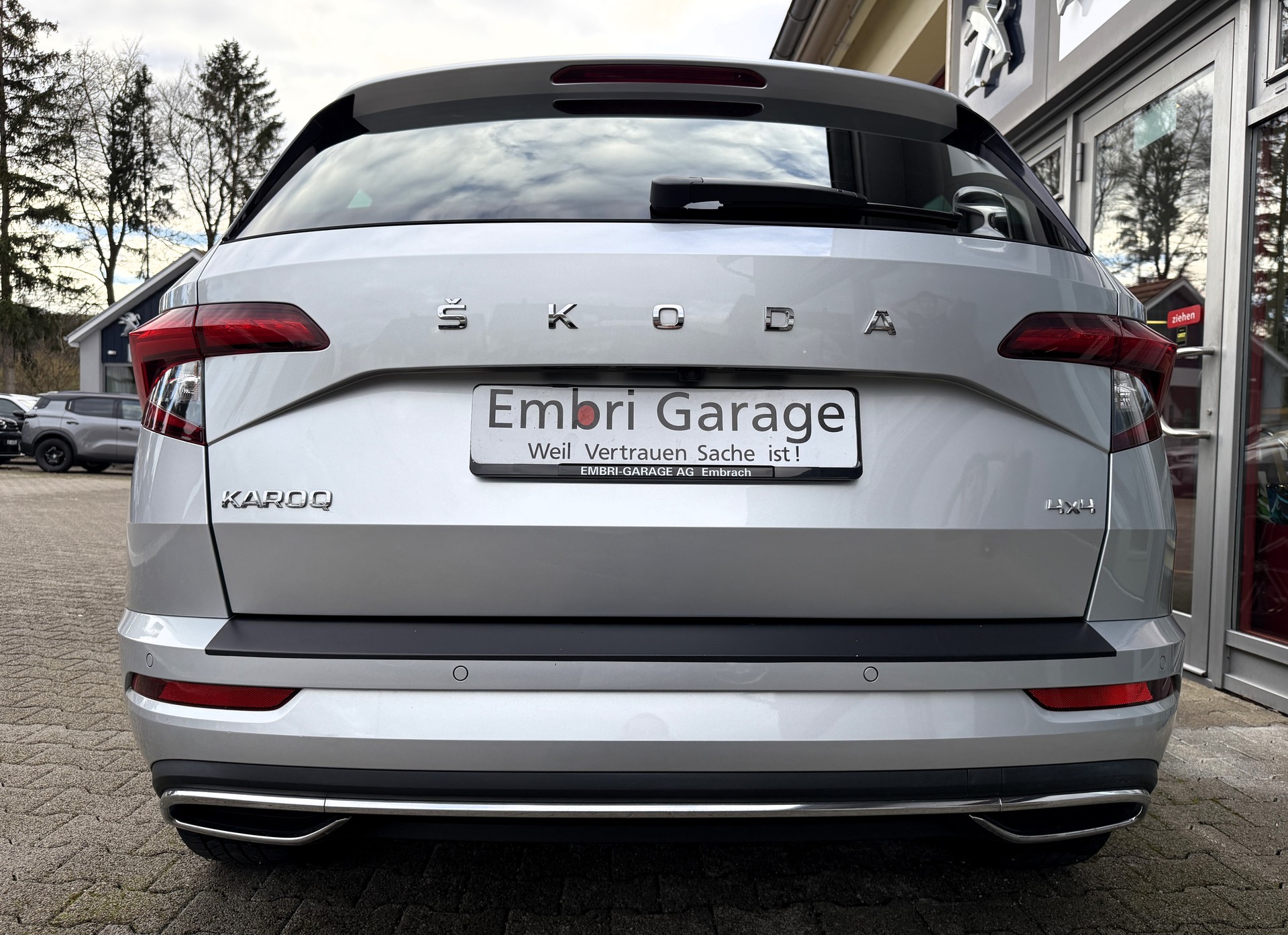 SKODA Karoq 2.0 TDI SCR SportLine 4x4 DSG-image-5