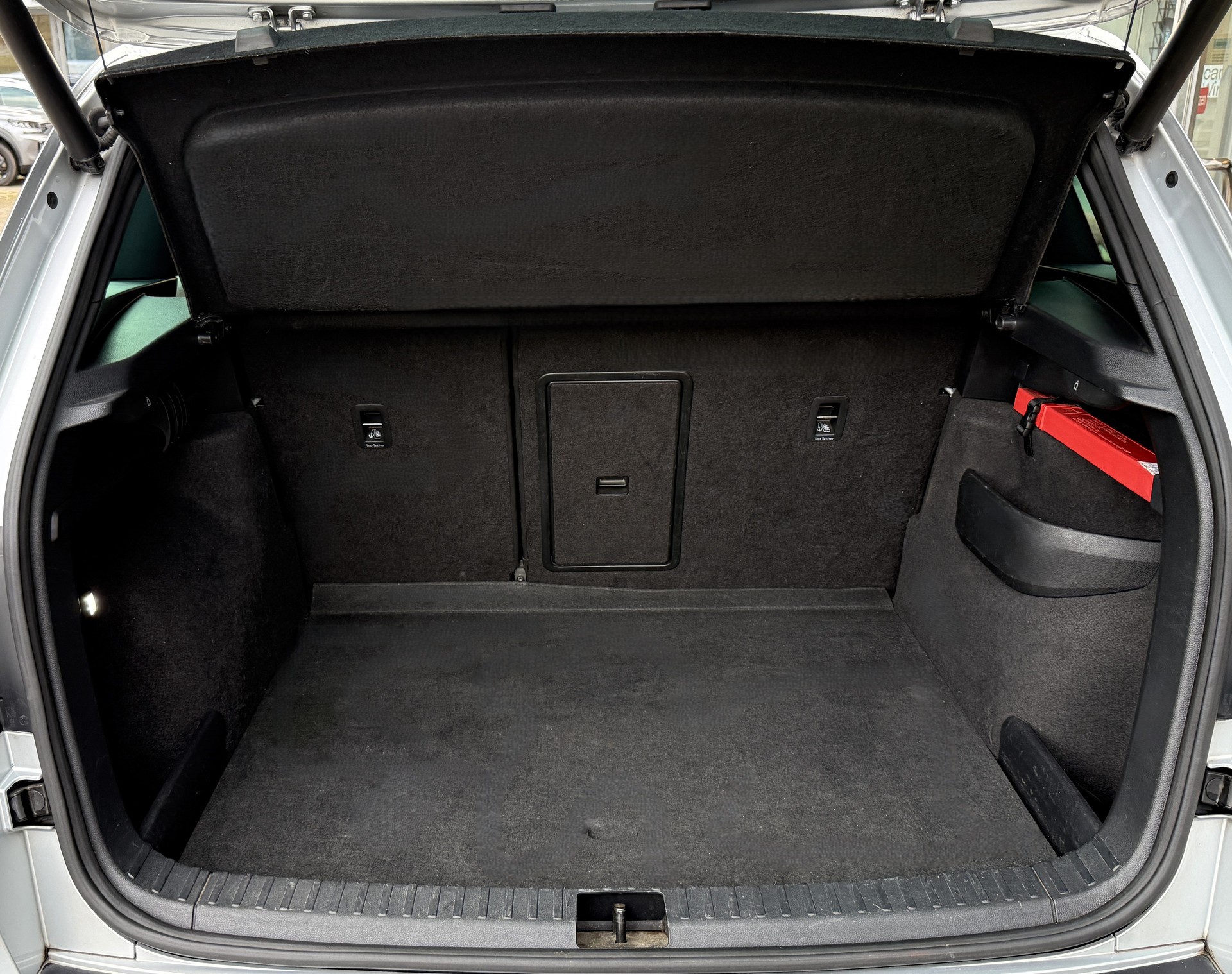 SKODA Karoq 2.0 TDI SCR SportLine 4x4 DSG-image-6