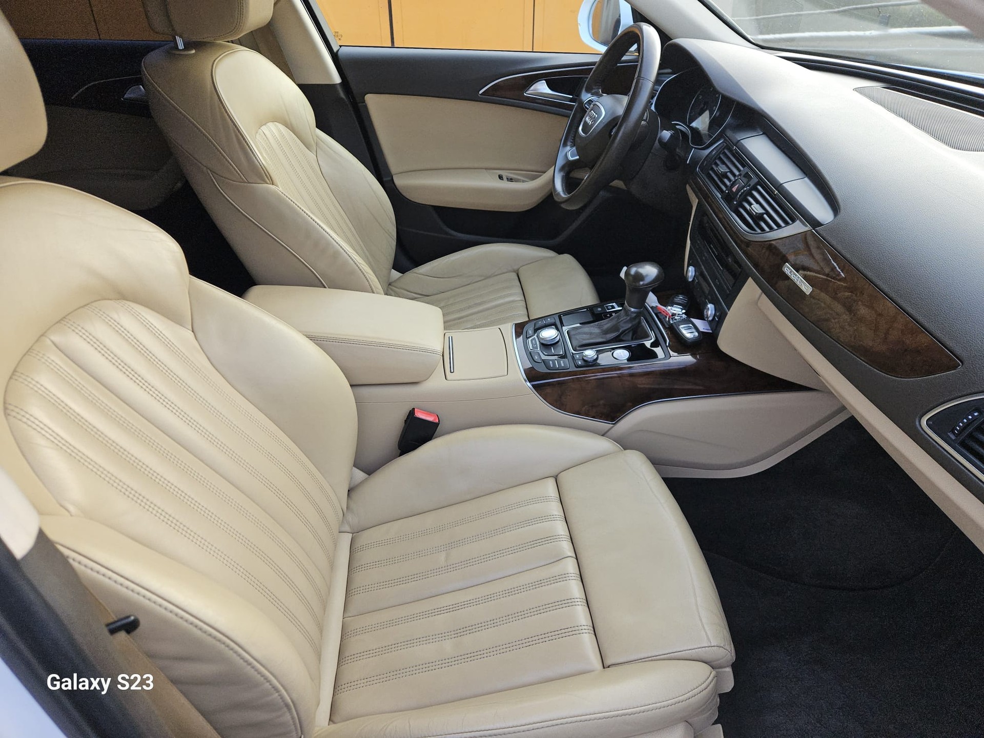 AUDI A6 Limousine 3.0 TDI V6 quattro S-tronic-image-6