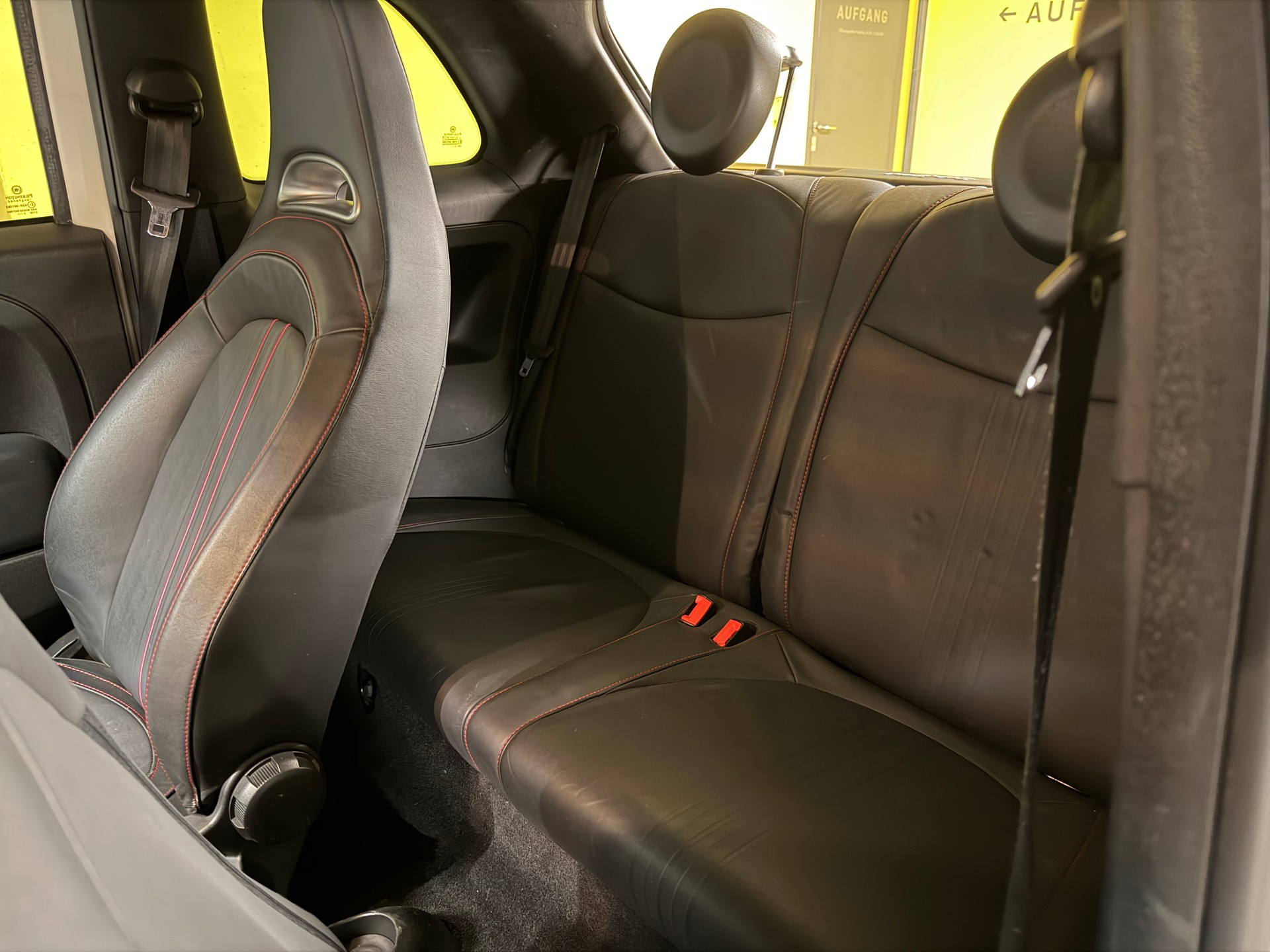 FIAT 595 1.4 16V Turbo Abarth Turismo-image-16