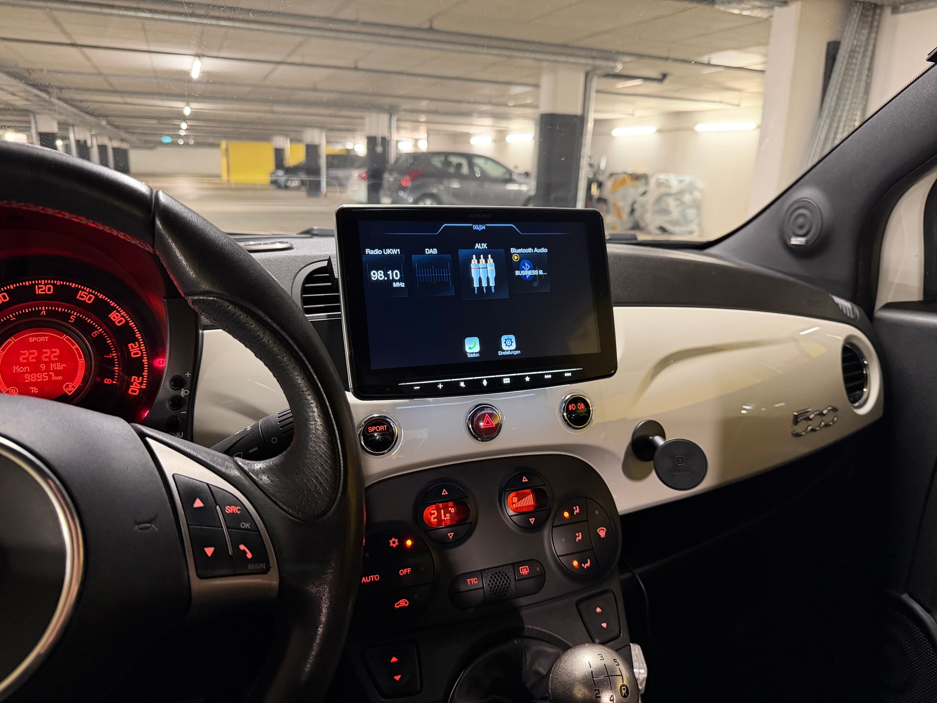 FIAT 595 1.4 16V Turbo Abarth Turismo-image-15