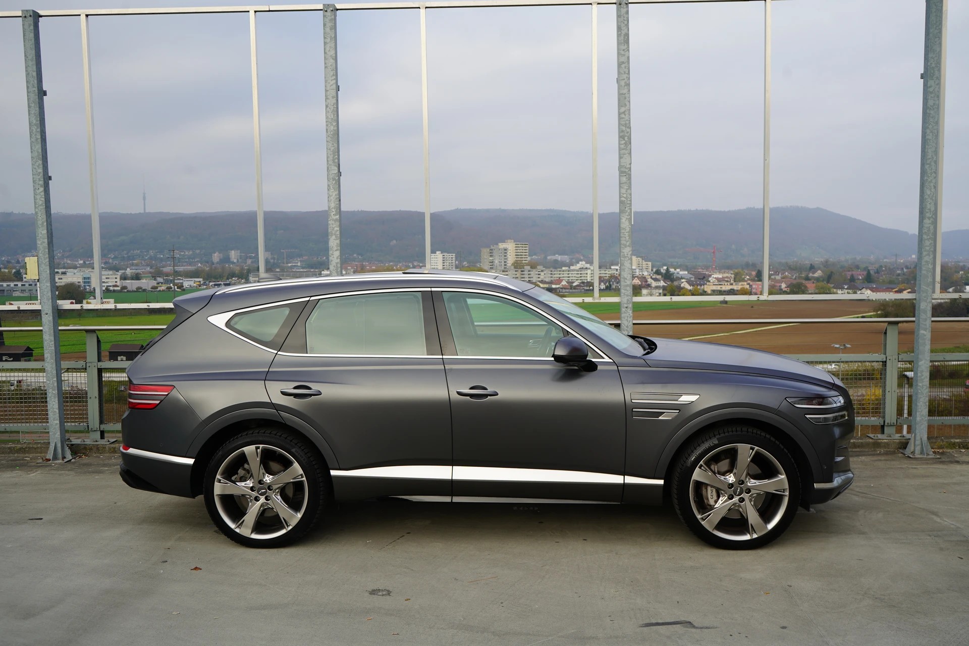 GENESIS GV80 3.0 CRDI LUXUS AT8 AWD l 277 PS-image-4