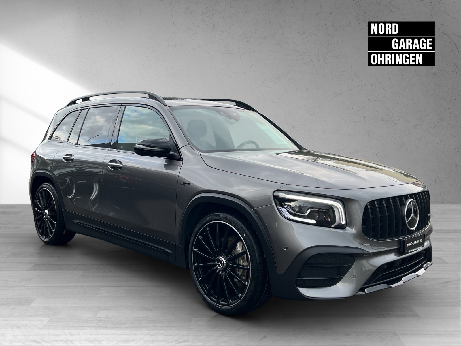 MERCEDES-BENZ GLB 35 AMG 4 MATIC-image-5